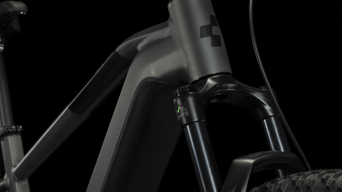 2023 Cube Reaction Hybrid Race 750 Electric Mountain Bike in Grey & Metal Fork and Stem Close Up View